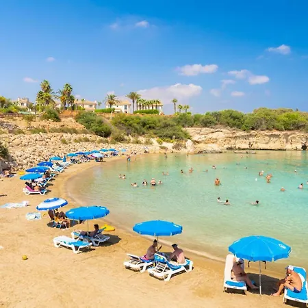 Willa Koula Paralimni